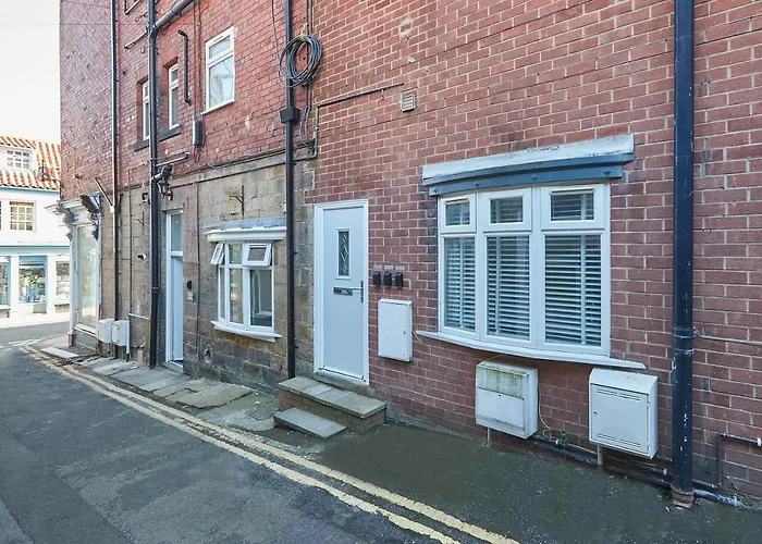 Host & - The Loft At Skinner St